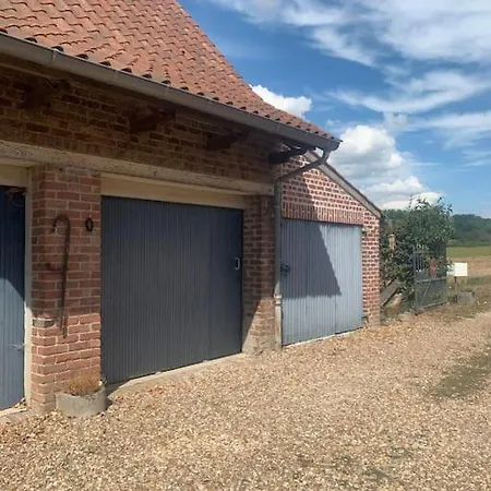 Nyaraló Chaleureux Au Coeur Des Monts De Flandres